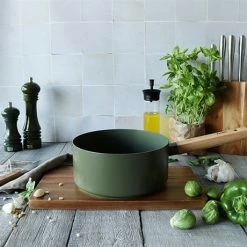 Casserole Ector Induction Aluminium Revêtu Manche En Bois 20 Cm Vert -de Buyer Soldes Magasin 108018 2 1 Casserole Ector induction aluminium revetu manche en bois 20 cm vert Ogo