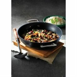 Le Creuset Sauteuse Provençale Et Couvercle Les Forgées 30 Cm 8 Le Creuset Sauteuse Provençale Et Couvercle Les Forgées 30 Cm -de Buyer Soldes Magasin 13215 2 3 Sauteuse provencale et couvercle Les Forgees 30 cm Le Creuset
