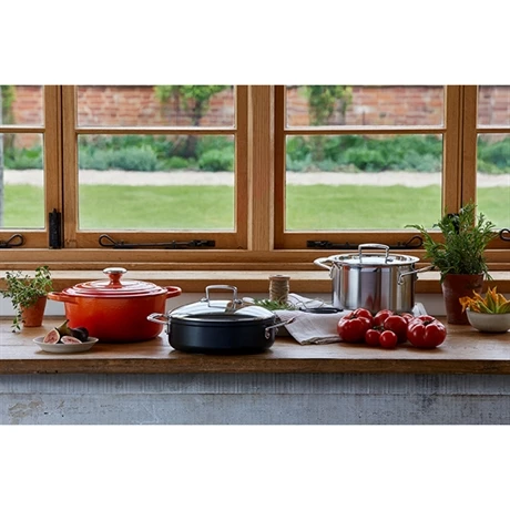 Le Creuset Sauteuse Rondeau Anti-adhérente Les Forgées 30 Cm Et Couvercle En Verre 5 Le Creuset Sauteuse Rondeau Anti-adhérente Les Forgées 30 Cm Et Couvercle En Verre – Image 3