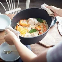 Cocotte Légère Ovale En Fonte D'aluminium 32 Cm 6,5 L Coloris Noir 7 Cocotte Légère Ovale En Fonte D'aluminium 32 Cm 6,5 L Coloris Noir -de Buyer Soldes Magasin 203004 1 4 Cocotte legere ovale en fonte d aluminium 32 cm 6 5 L coloris noir Mathon