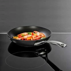 Le Creuset Poêle 30 Cm Les Forgées 7 Le Creuset Poêle 30 Cm Les Forgées -de Buyer Soldes Magasin 23120 1 4 Poele 30 cm Les Forgees Le Creuset