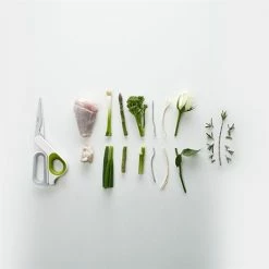 Joseph Joseph Ciseaux De Cuisine Avec Prise De Pouce Intégrée -de Buyer Soldes Magasin 400000 4 4 Ciseaux de cuisine avec prise de pouce integree Joseph Joseph