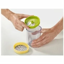 Joseph Joseph Coupe Légumes Spirale 3 En 1 Spiro -de Buyer Soldes Magasin 400108 2 1 Coupe legumes spirale 3 en 1 Spiro Joseph Joseph