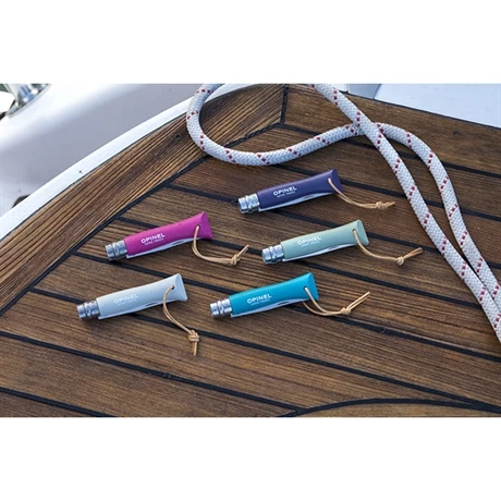 Opinel Couteau N°06 Baroudeur Framboise 4 Opinel Couteau N°06 Baroudeur Framboise – Image 2