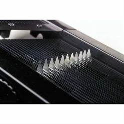 Mandoline Multi-lames Noir 9 Mandoline Multi-lames Noir -de Buyer Soldes Magasin 470047 3 1 Mandoline multi lames noir Mastrad