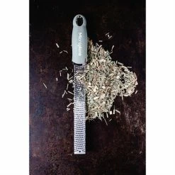 Microplane Zesteur Premium Classic Râpe Vert Sauge -de Buyer Soldes Magasin 478030 2 1 Zesteur Premium Classic rape vert sauge Microplane