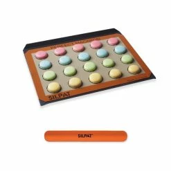 Lot Toile De Cuisson Macarons Et Bracelet