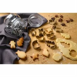 Patisse Boîte 18 Découpoirs Inox Noël 9 Patisse Boîte 18 Découpoirs Inox Noël -de Buyer Soldes Magasin 573038 3 2 Boite 18 decoupoirs inox Noel Patisse