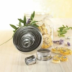 Lot 2 Boîtes De 14 Découpoirs Ronds Lisses Et Cannelés 2 à 11 Cm -de Buyer Soldes Magasin 579007 2 2 Lot 2 Boites de 14 decoupoirs ronds lisses et canneles 2 a 11 cm Mathon