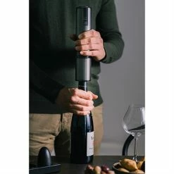 Peugeot Tire-bouchon électrique Rechargeable Elis Touch Carbone Lithium Ion -de Buyer Soldes Magasin 606138 2 1 Tire bouchon electrique rechargeable Elis Touch carbone lithium ion Peugeot