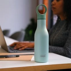 Joseph Joseph Bouteille Isotherme Isolée Sous Vide Loop 500 Ml Vert Mat -de Buyer Soldes Magasin 670193 4 1 Bouteille isotherme isolee sous vide Loop 500 ml vert mat Joseph Joseph