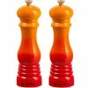 Le Creuset Set Moulins à Poivre Et à Sel Volcanique 2 Le Creuset Set Moulins à Poivre Et à Sel Volcanique -de Buyer Soldes Magasin 889006 0 1 Set moulins a poivre et a sel Volcanique Le Creuset